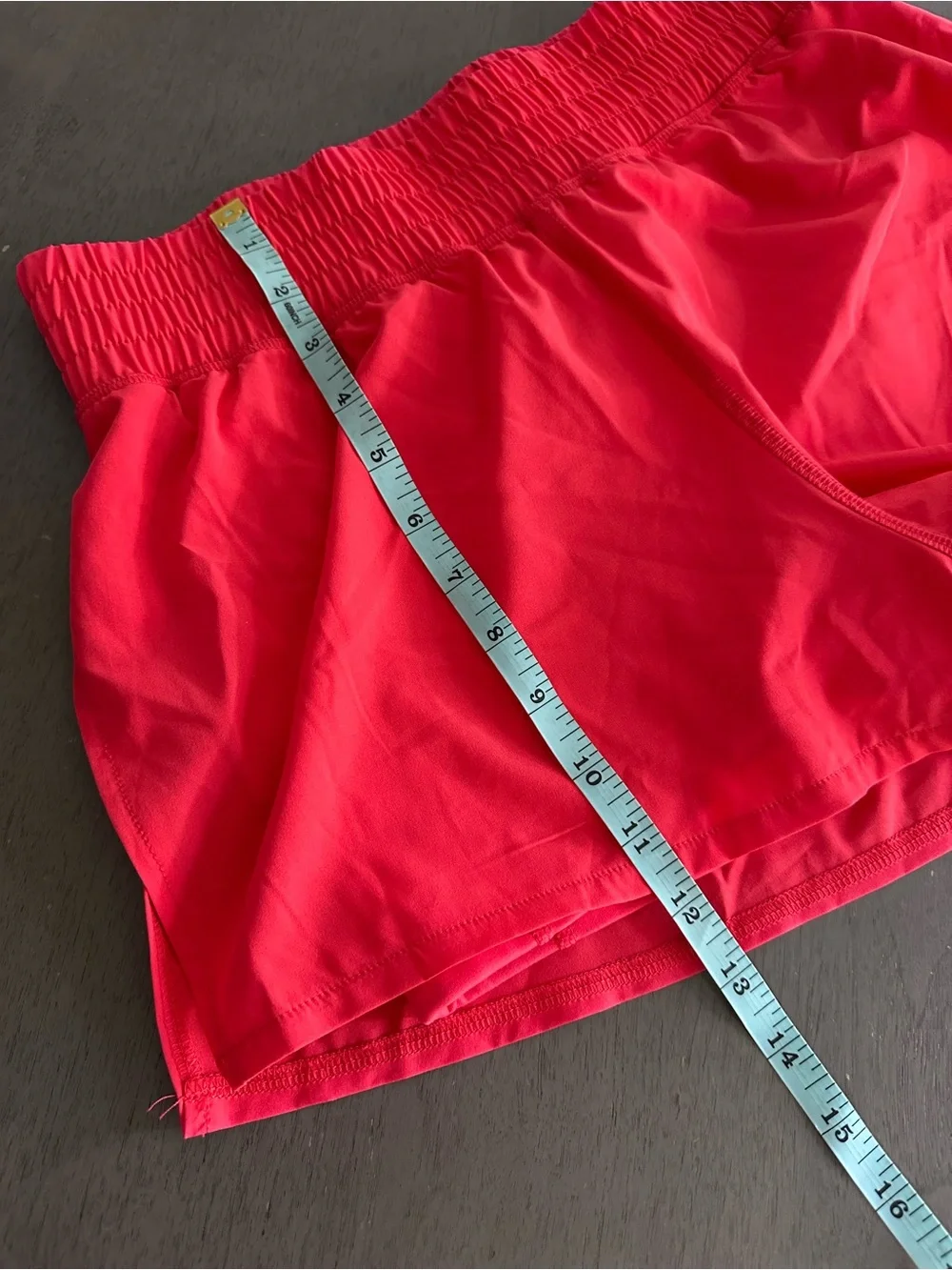 90 DEGREE by REFLEX Lightstreme Love and Flutter Running Shorts Red Size Medium